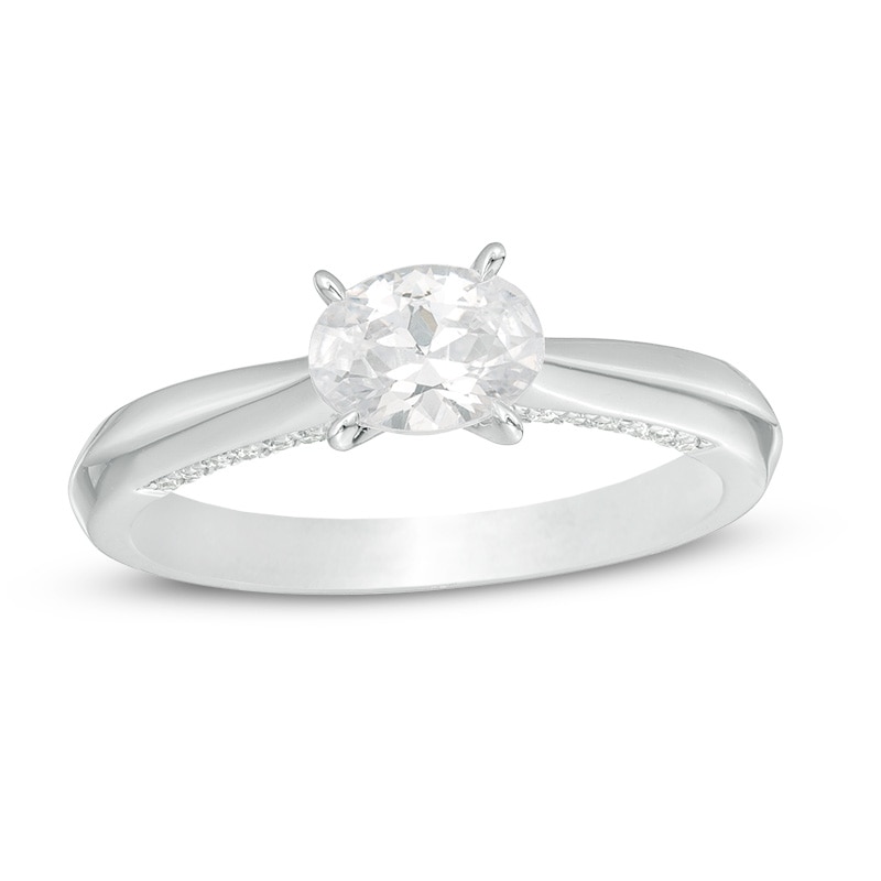 Main Image 1 of Previously Owned - 7/8 CT. T.W. Oval Diamond Solitaire Engagement Ring in 14K White Gold