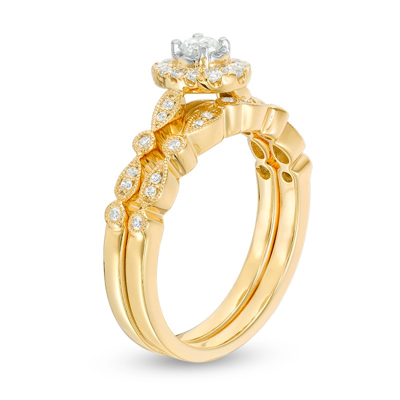 Main Image 2 of Previously Owned - 3/8 CT. T.W. Diamond Oval Frame Vintage-Style Bridal Set in 10K Gold