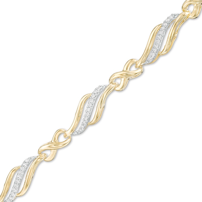 Main Image 1 of Previously Owned - 1/4 CT. T.W. Diamond Alternating Infinity Bracelet in 10K Gold – 7.5"