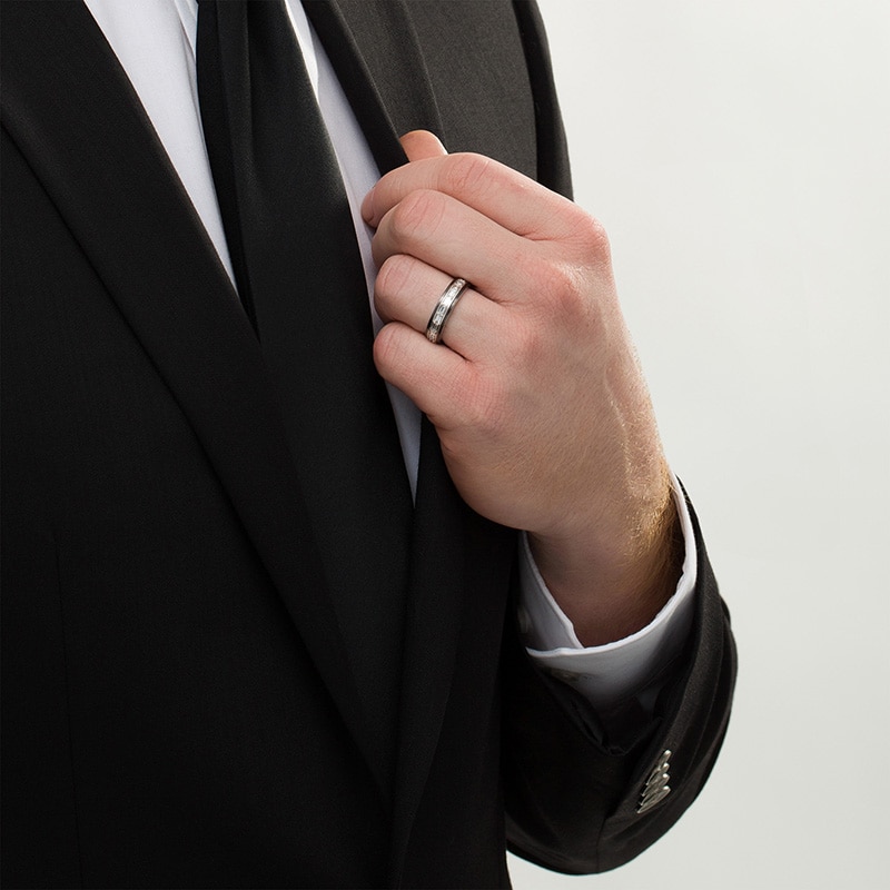 Main Image 2 of Previously Owned - Vera Wang Men's 1/2 CT. T.W. Baguette Diamond Band in 14K Two-Tone Gold