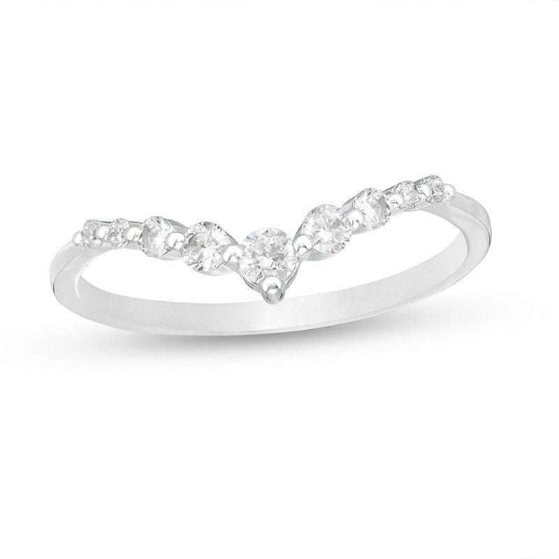 Main Image 1 of Previously Owned - 1/4 CT. T.W. Diamond Graduated Chevron Anniversary Band in 14K White Gold