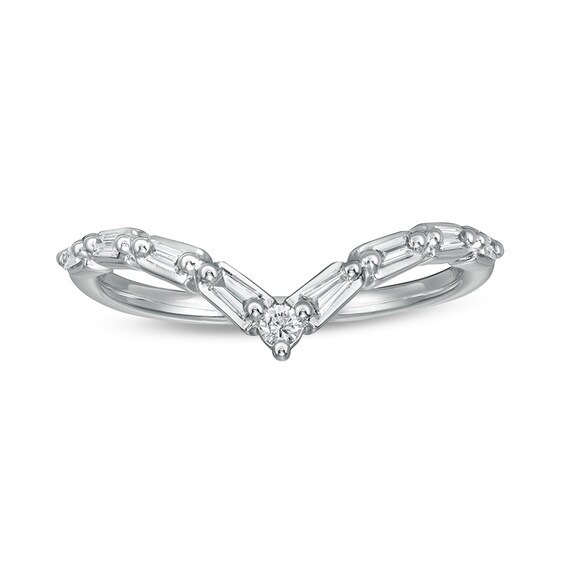 Previously Owned - 1/6 CT. T.w. Baguette and Round Diamond Chevron Anniversary Band in 14K White Gold