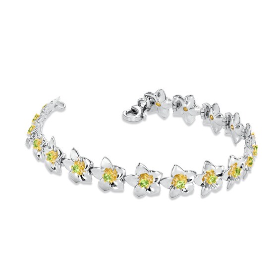 Previously Owned - Peridot Flower Bracelet in Sterling Silver