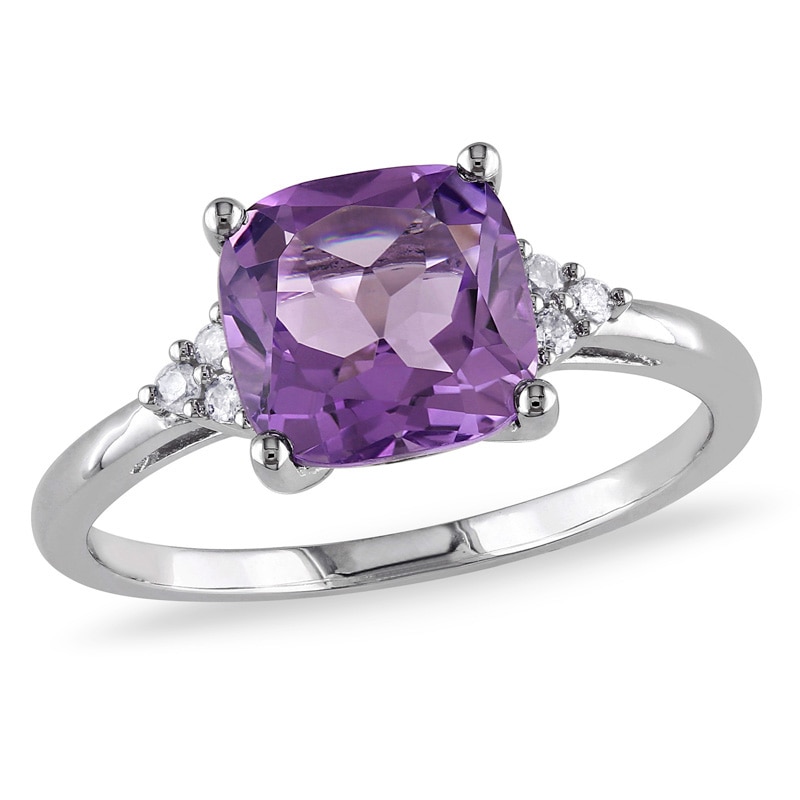 Main Image 1 of Previously Owned - 8.0mm Cushion-Cut Amethyst and 1/20 CT. T.W. Diamond Tri-Sides Ring in 10K White Gold