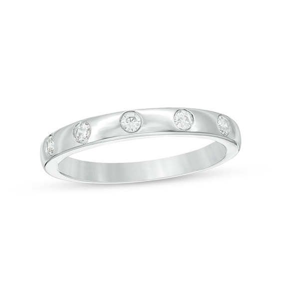 Previously Owned - 1/6 CT. T.w. Diamond Five Stone Stackable Band in 10K White Gold