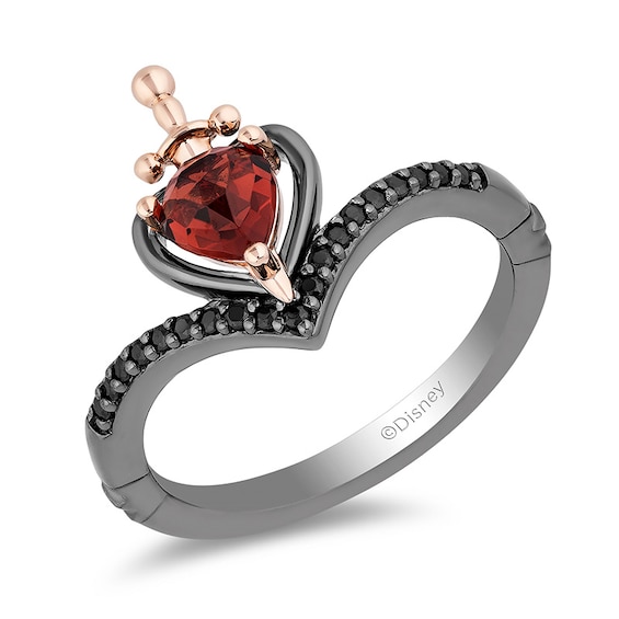 Previously Owned - Enchanted Disney Villains Evil Queen Heart Garnet and 1/6 CT. T.w. Diamond Ring in Sterling Silver