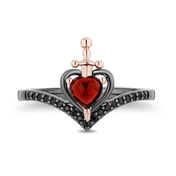Previously Owned - Enchanted Disney Villains Evil Queen Heart Garnet and 1/6 CT. T.w. Diamond Ring in Sterling Silver