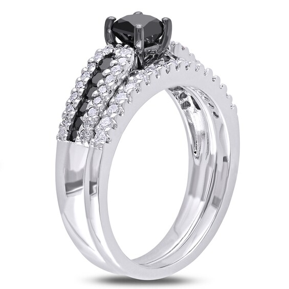 Previously Owned - 1 CT. T.w. Black and White Diamond Bridal Set in Sterling Silver