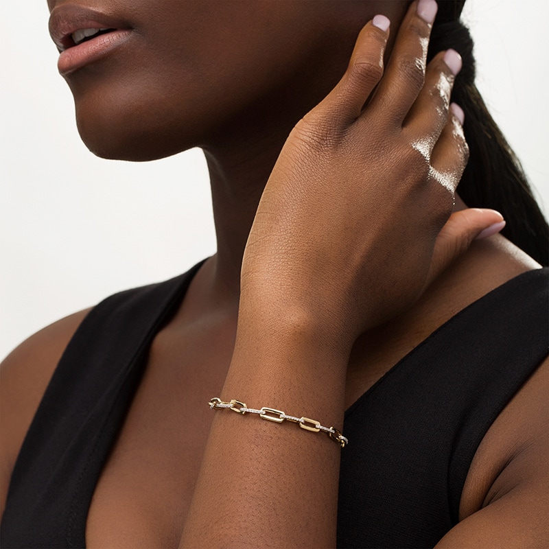 Main Image 2 of Previously Owned 1/2 CT. T.W. Diamond Paper Clip Link Bracelet in 10K Gold - 7.5"