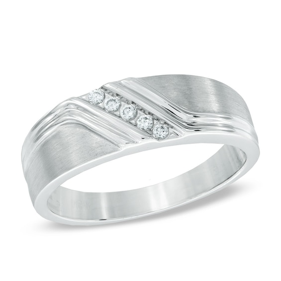 Previously Owned - 1/10 CT. T.w. Diamond Five Stone Slant Band in 10K White Gold