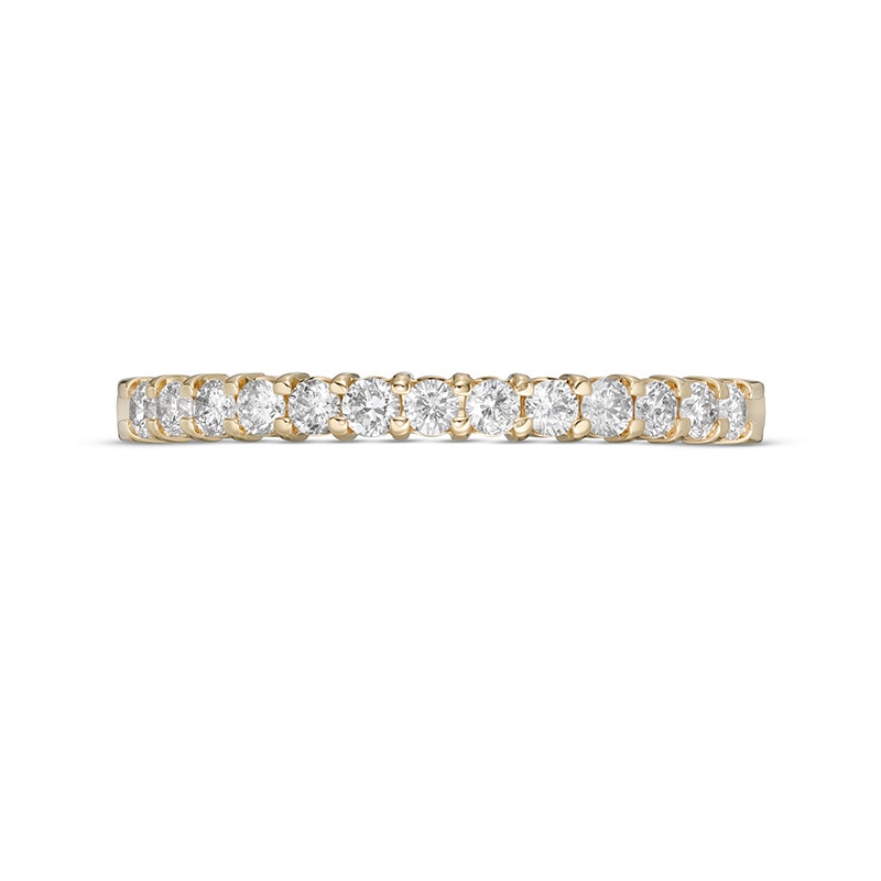 Main Image 4 of Previously Owned - 1/4 CT. T.W. Diamond Anniversary Band in 14K Gold