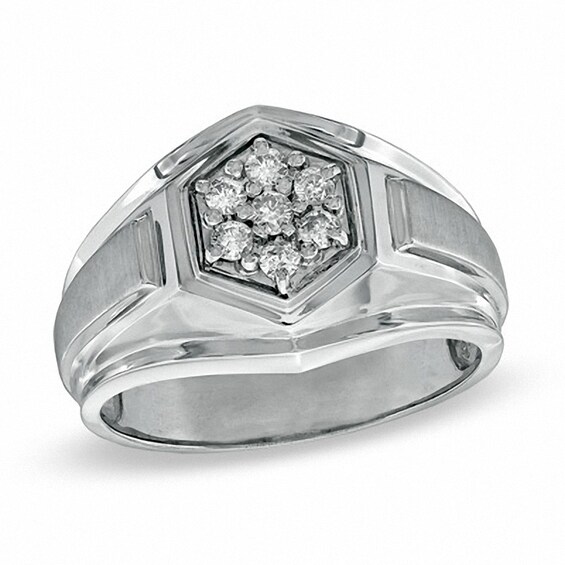 Previously Owned - 1/4 CT. T.w. Hexagonal Multi-Diamond Ring in 14K White Gold