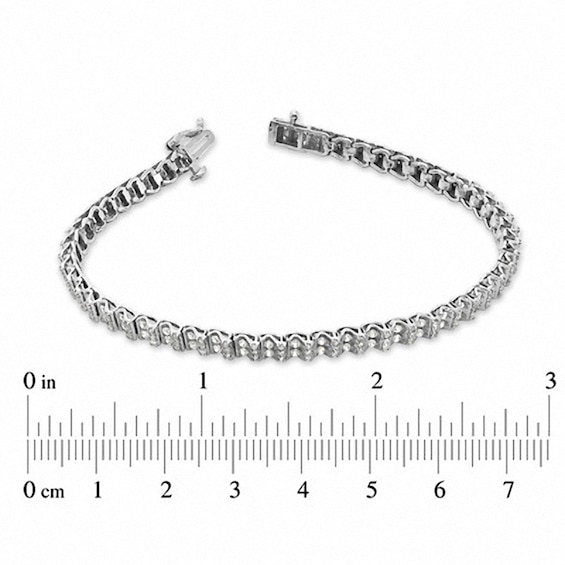 Previously Owned - 1-1/2 CT. T.w. Diamond Bar Bracelet in 10K White Gold - 7.25"