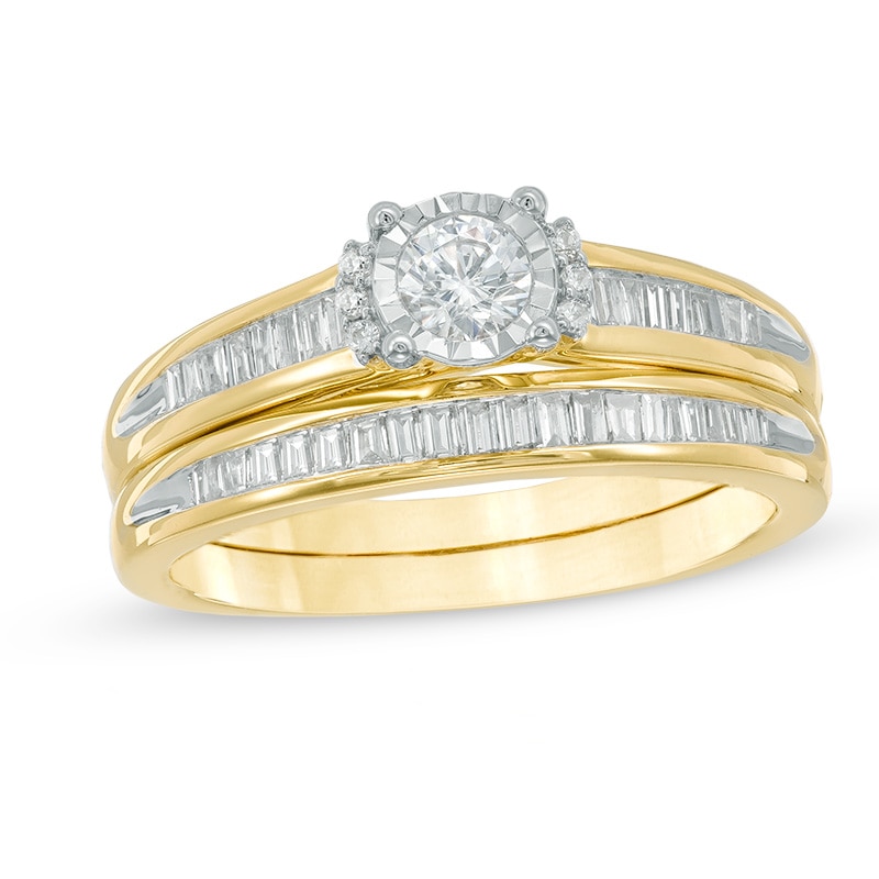 Main Image 1 of Previously Owned - 1/2 CT. T.W. Diamond Collared Bridal Set in 10K Gold