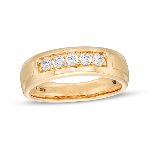 Previously Owned - Vera Wang Men's 3/8 CT. T.w. Diamond Five Stone Wedding Band in 14K Gold