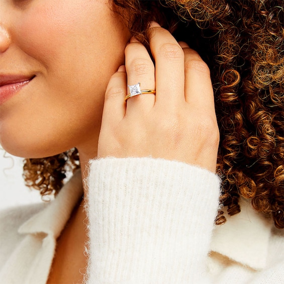 Previously Owned - 1-1/2 CT. Princess-Cut Lab-Grown Diamond Solitaire Engagement Ring in 14K Gold (I/Si2)