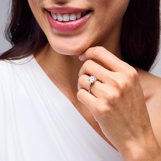 Previously Owned - 2 CT. Lab-Grown Diamond Solitaire Engagement Ring in 14K Gold (F/Vs2)