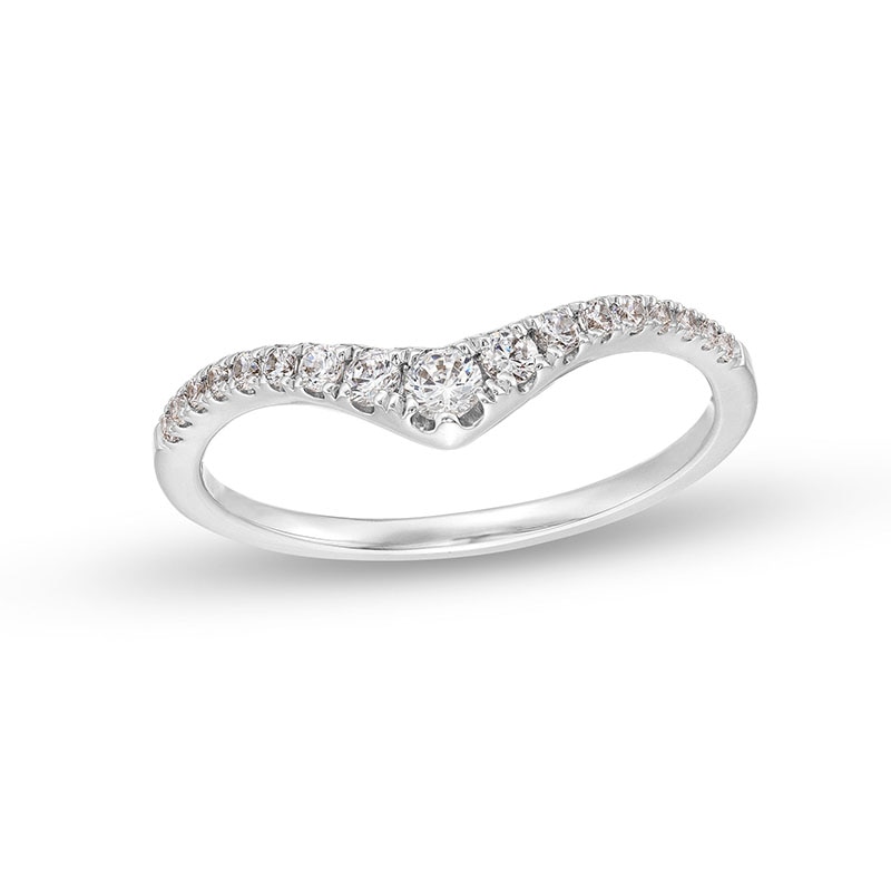 Main Image 1 of Previously Owned - 1/4 CT. T.W. Diamond Graduated Chevron Anniversary Band in 14K White Gold