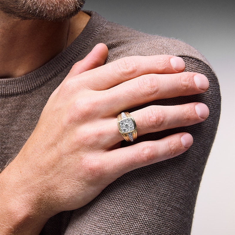 Main Image 2 of Previously Owned - 1-1/2 CT. T.W. Cushion-Shaped  Lab-Grown Multi-Diamond Ring in 10K Gold (F/SI2)