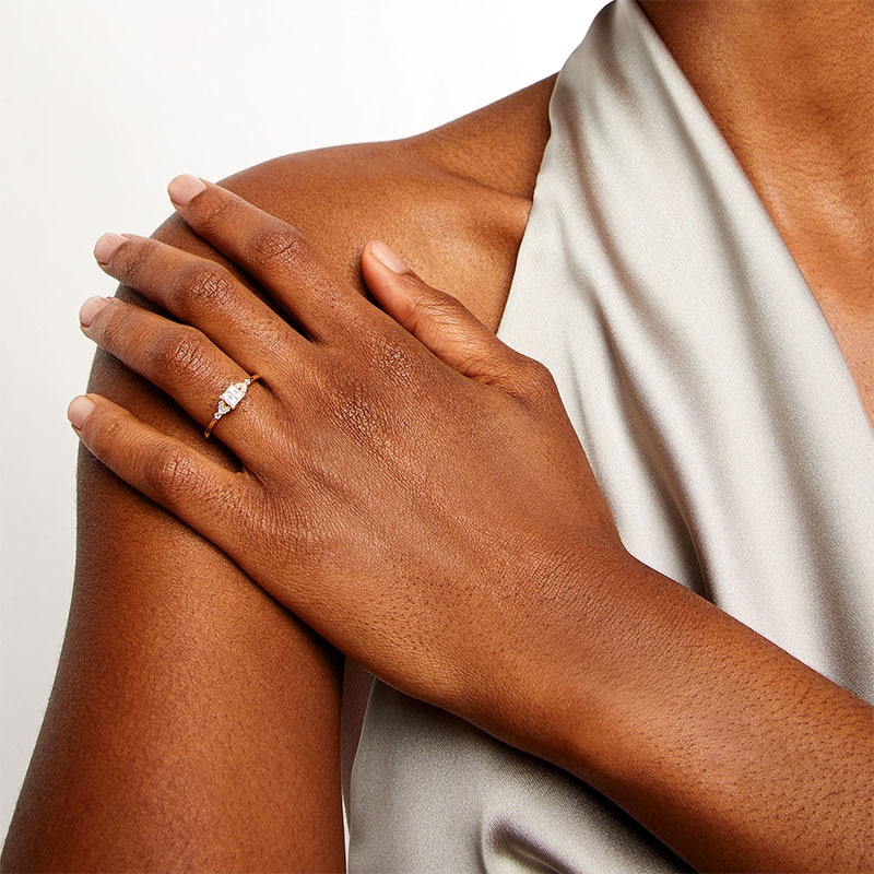 Main Image 2 of Previously Owned - 1/3 CT. T.W. Quad Princess-Cut Diamond Leaf-Sides Engagement Ring in 10K Gold