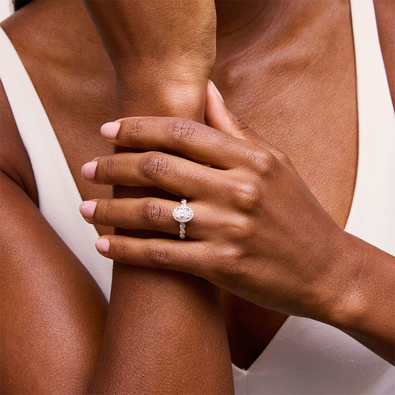 Main Image 2 of Previously Owned - Vera Wang Love Collection 1-5/8 CT. T.W. Oval Lab-Grown Diamond Frame Engagement Ring in 14K Gold