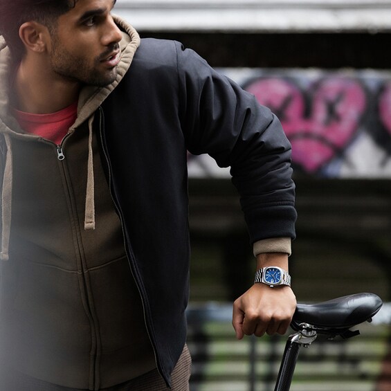 Previously Owned - Men's Bulova Super Seville Watch with Square Blue Dial (Model: 96B440)