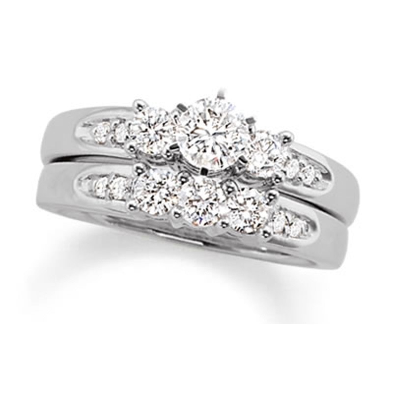 Main Image 1 of Previously Owned - 1-1/2 CT. T.W. Diamond Three Stone Soldered Bridal Set in 14K White Gold