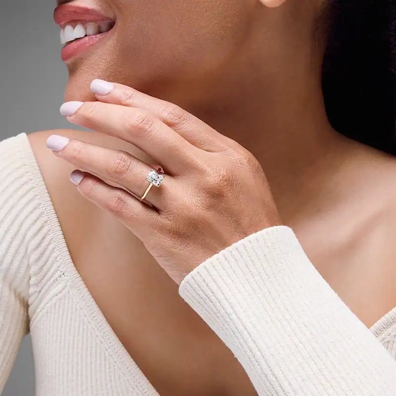 Previously Owned - 2 CT. Radiant-Cut Lab-Grown Diamond Solitaire Engagement Ring in 14K Gold (F/Vs2)