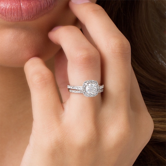 Previously Owned - 1 CT. T.w. Diamond Frame Soldered Bridal Set in 14K White Gold