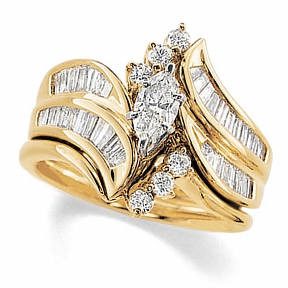 Previously Owned - 2 CT. T.w. Marquise Diamond Soldered Bridal Set in 14K Gold