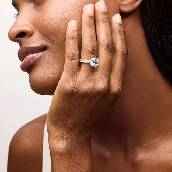 Previously Owned - Vera Wang Love Collection 4-7/8 CT. T.w. Lab-Grown Diamond Engagement Ring in 14K White Gold (F/Vs2)