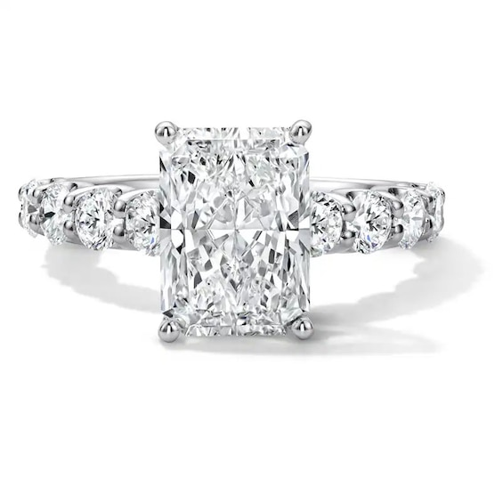 Previously Owned - 4 CT. T.w. Radiant-Cut Lab-Grown Diamond Engagement Ring in 14K White Gold (F/Vs2)