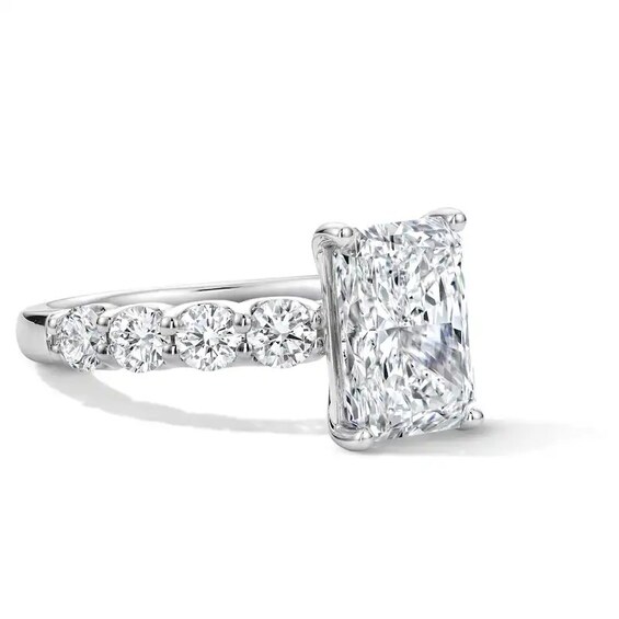 Previously Owned - 4 CT. T.w. Radiant-Cut Lab-Grown Diamond Engagement Ring in 14K White Gold (F/Vs2)