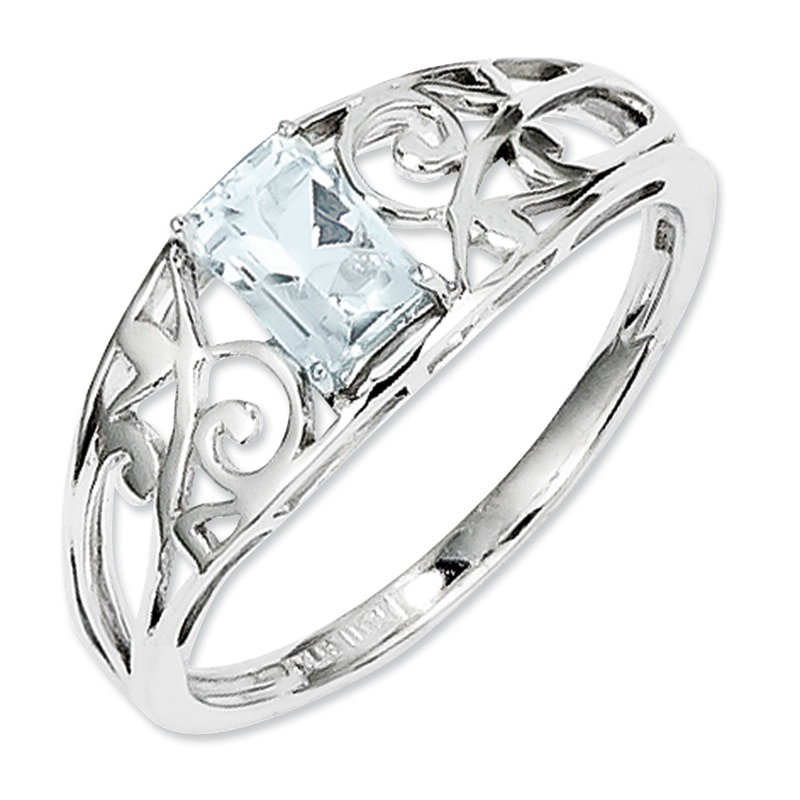 Emerald-Cut Aquamarine Ring in Sterling Silver